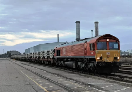 London Thamesport receives first train for Tideway East